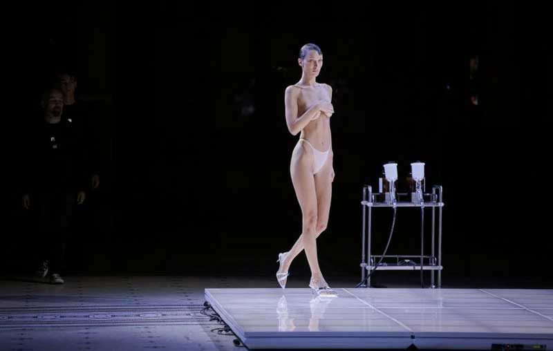 Bella Hadid's nude spray-painted dress photo 1